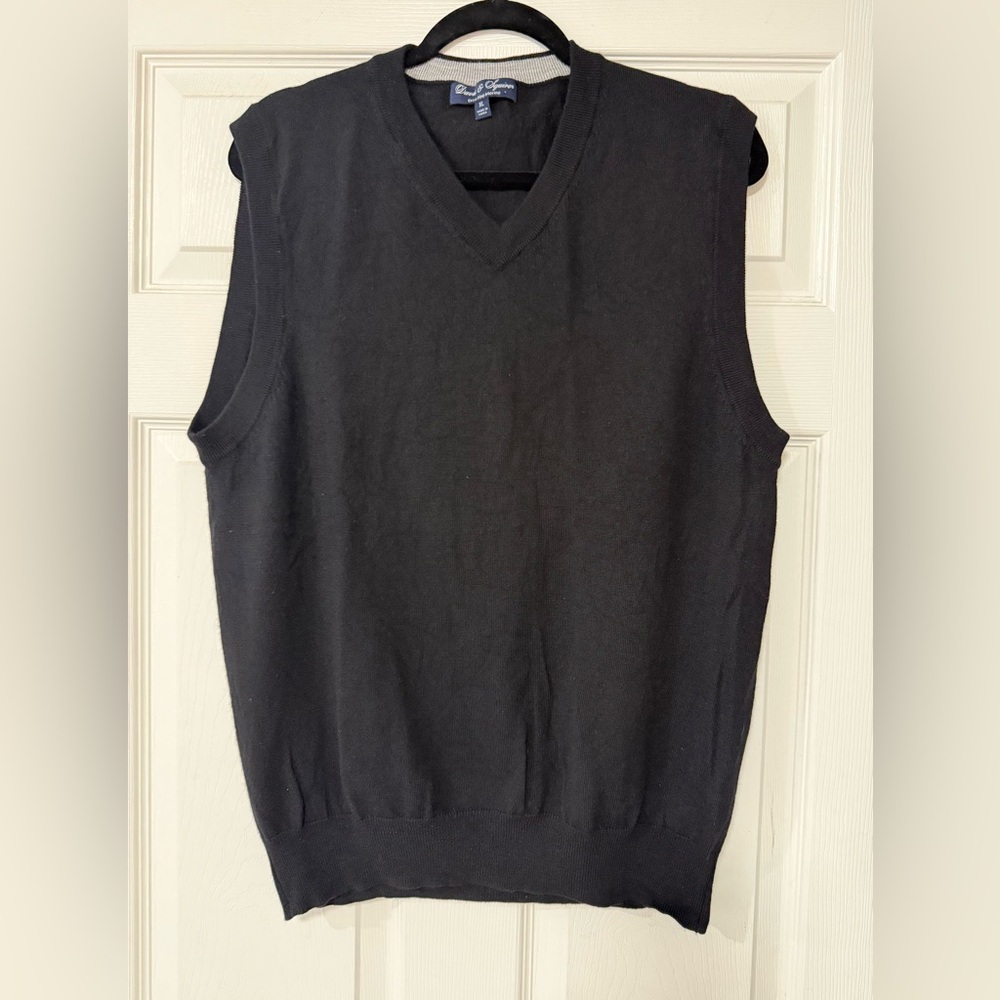 Davis & Squire Men's 100% Extra Fine Merino Wool Black Sweater Vest Size XL